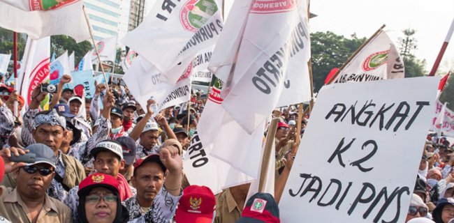 Nasdem: Pemerintah Jangan Bertele-tele Soal Tenaga Honorer K2