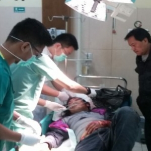 Rebutan Janda Pria Ini Ditebas Parang Dan Ditabrak Motor