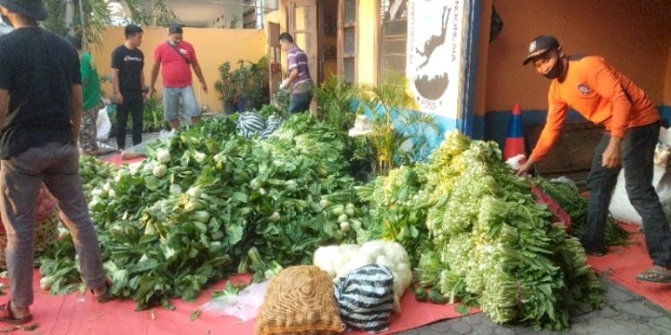 Sayur mayur dan buah-buahan siap didonasikan untuk warga Isoman. / RMOL Jateng 