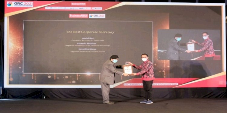 GRC & Performance Excellence Award 2021 memberikan penghargaan untuk Semen Gresik pada kategori The Best Corporate Secretary, Kamis (5/8). / RMOL Jateng 