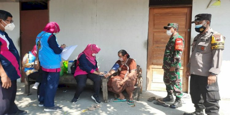 Pelaksanaan vaksin dosis pertama untuk ODGJ di Demak/RMOLJateng