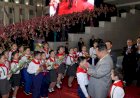 Kim Jong-un Pemimpin yang Cinta Pada Anak-Anak