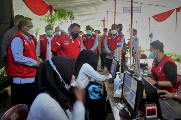 Seleksi Kemampuan Dasar (SKD) Calon Aparatur Sipil Negara (CASN) Kementerian Hukum dan HAM Wilayah Jawa Tengah dapat pengawasan ketat di di Universitas Negeri Semarang (UNNES), Kamis (4/11).