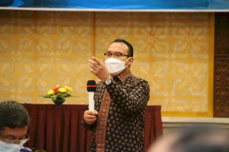 Anggota Ombudsman RI Robert Na Endi Jaweng. foto: Ombudsman RI Perwakilan Jateng. 