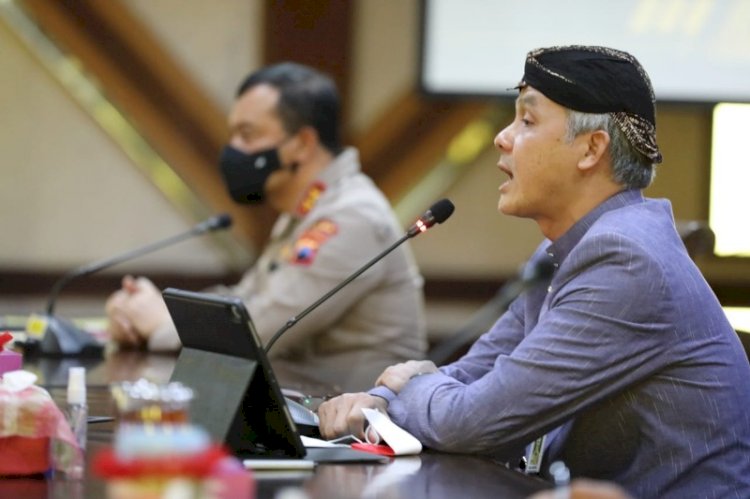 Gubernur Jateng Ganjar Pranowo dan Kapolda Jateng Irjen Ahmad Luthfi saat memberikan arahan di acara FGD 