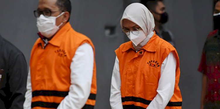  Bupati Probolinggo nonaktif, Puput Tantriana Sari/Net