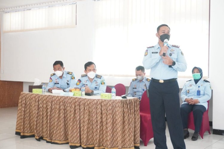 Rencana relokasi Rutan Kelas I Surakarta dibahas dalam Rapat digelar di aula Rutan Surakarta, Senin (14/2).
