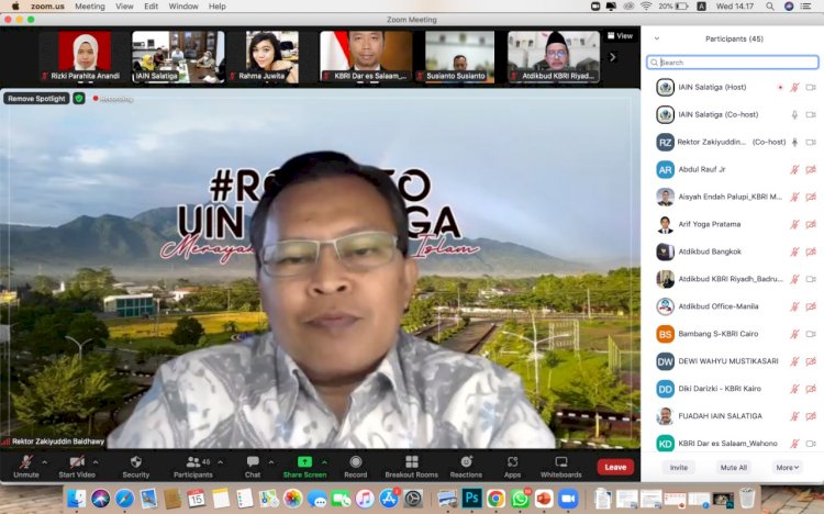 Sosialisasi Beasiswa Penerimaan Mahasiswa Asing secara daring dan luring, di Salatiga, Kamis (16/6).
