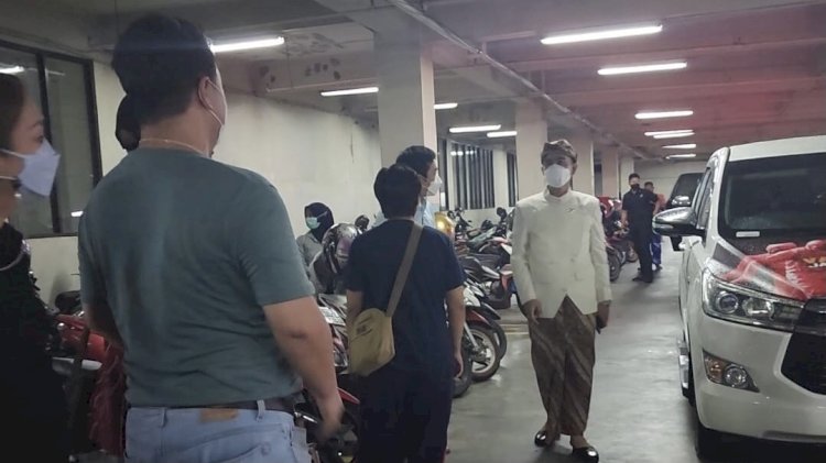 Wali Kota Gibran Rakabuming mendatangi PGS minta tidak ada penyegelan berharap manajemen dan pedagang musyawarah. RMOL Jateng