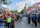 Angkot Pembawa Warga Takziah Alami Rem Blong