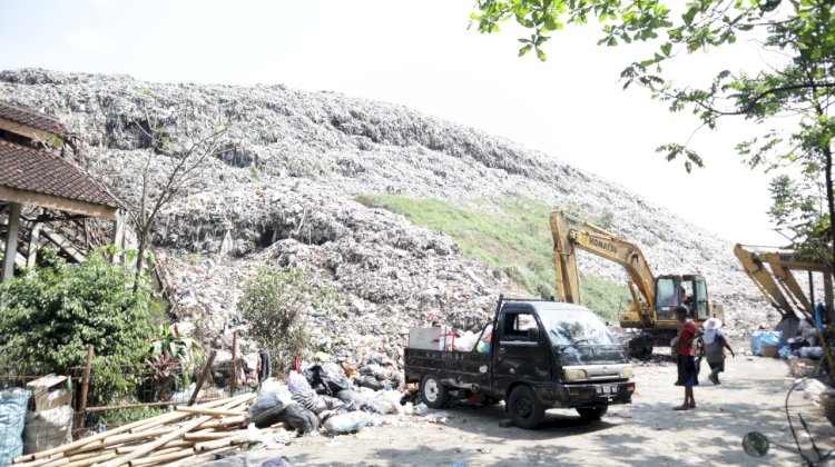 Kondisi TPA sampah di Pasuruan, Mertoyudan, Magelang, yang dijadikan TPST.