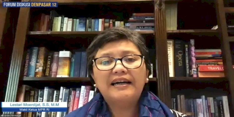 Lestari Moerdijat 