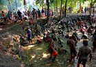 Menguras Mata Air di Sendang Gede Pudak Payung Semarang