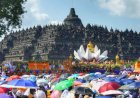 Detik-Detik Waisak di Candi Borobudur Magelang