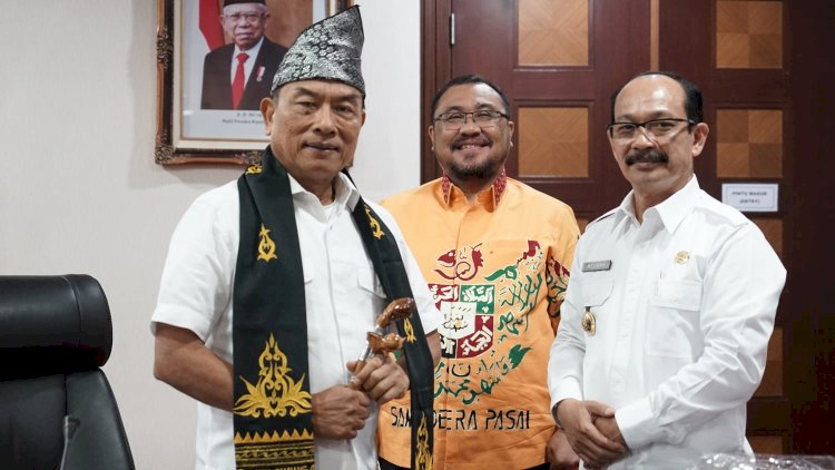 Kepala Staf Kepresidenan Dr. Moeldoko menerima audiensi Pj. Bupati Pidie dan Pj. Bupati Aceh Tamiang beserta jajaran di Gedung Bina Graha Jakarta, Rabu (7/6).