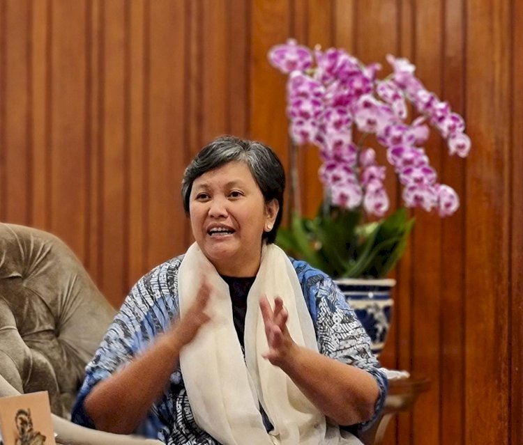 Lestari Moerdijat