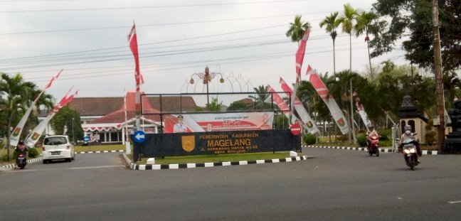 Kantor Sekretariat Pemkab Magelang di Kota Mungkid.