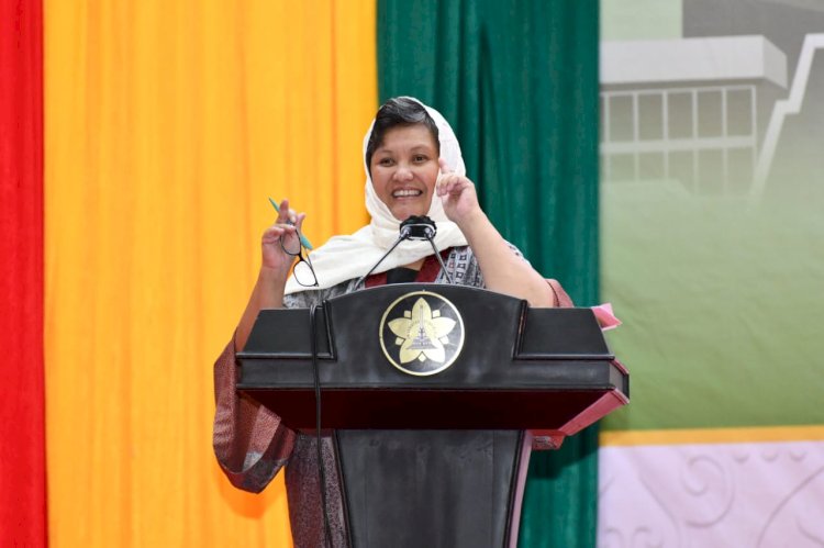 Wakil Ketua MPR RI Lestari Moerdijat,  saat acara Sosialisasi 4 Pilar MPR RI bertema Sejarah dan Peran Aceh dalam Pembentukan NKRI di hadapan Civitas Akademika Universitas Syiah Kuala, Aceh, di Banda Aceh, Rabu (6/9). 