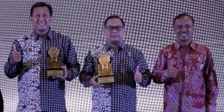 BPR Bank Daerah Karanganyar kembali  mendapatkan 2 Penghargaan TOP GRC AWWARD 2023 bintang 4 dari Majalah TOP Business. Dok