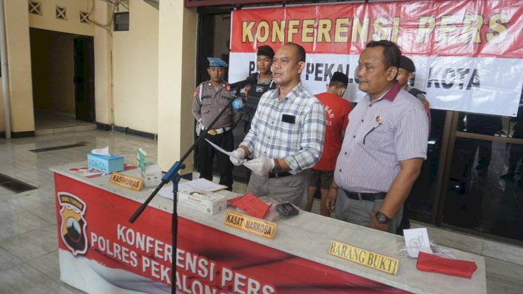 Jajaran Polres Pekalongan Kota membekuk seorang residivis kasus penyalahgunaan narkoba. RMOL Jateng