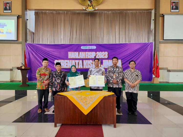 Penandatanganan kerjasama antara Bawaslu Kota Semarang dengan FISIP UIN Walisongo 