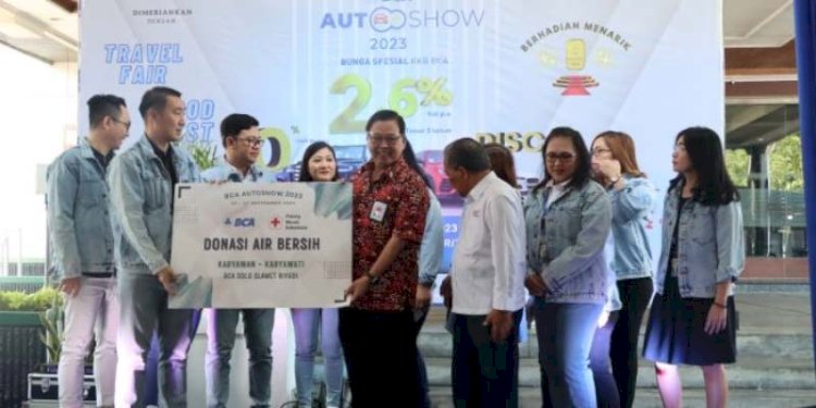 BCA donasi 40 tangki air bersih bagi warga terdampak kekeringan. RMOL Jateng
