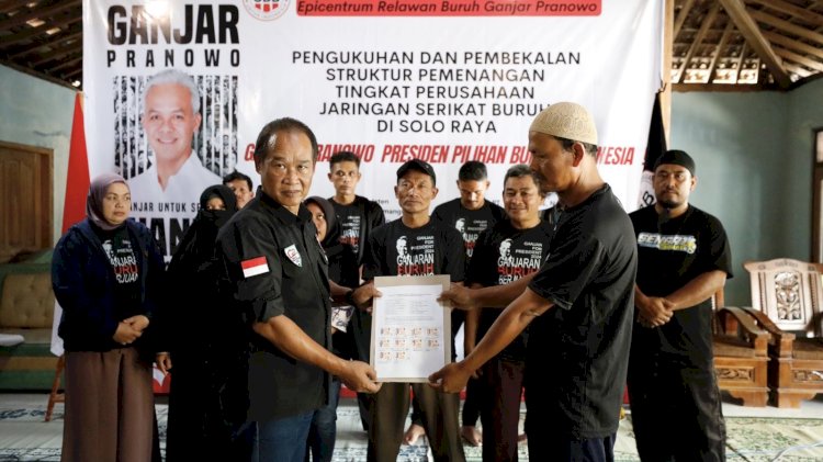 Sukarelawan Ganjaran Buruh Berjuang (GBB) bersama jaringan serikat buruh di Solo Raya berkomitmen memenangkan Ganjar Pranowo dalam Pilpres 2024