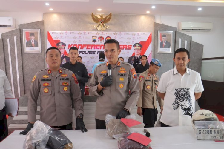 Konferensi Pers Pengungkapan Kasus Pembunuhan perempuan berseragam di Mapolres Pemalang