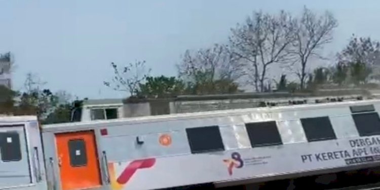 Laka kereta di jalur rel Sentolo, Kulon Progo, Daerah Istimewa Yogyakarta (DIY)/ istimewa. Dok