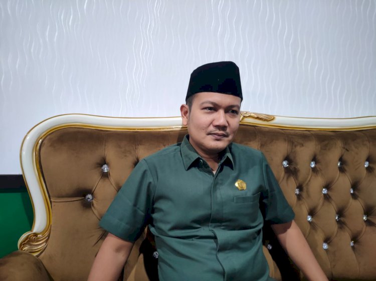 Ketua DPRD Kabupaten Batang Maulana Yusup