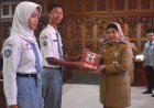 Pj Bupati Batang Luncurkan Komik Bertema Cinta Indonesia