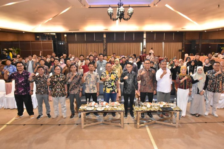Sebanyak 70 relawan patroli cyber lolos seleksi  mengikuti Pendidikan dan Pelatihan Pengawasan Pemilu Partisipatif (P2P) Tahun 2023, di Hotel Laras Asri, Rabu (01/11).