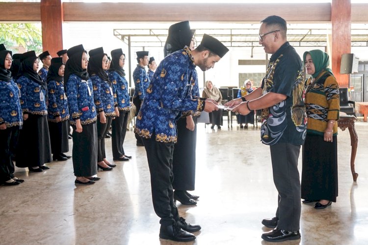 78 CPNS Kota Salatiga menerima SK Wali Kota sebagai PNS, Selasa (14/11). RMOL Jateng
