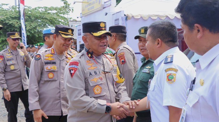 Brigjen Pol. Abiyoso Seno Aji, meninjau kesiapan Operasi Aman Bacuya dalam rangka pengamanan Piala Dunia U-17 dengan mengecek Pos Pengamanan (Pospam) yang berada di kecamatan Giriwoyo kabupaten Wonogiri, Rabu (15/11).