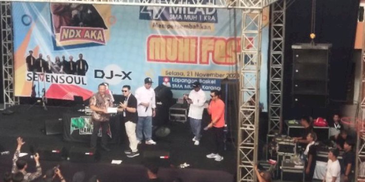  Bupati Rober hadiri konser MUHI FEST di SMA MUH1 Karanganyar. RMOL Jateng 