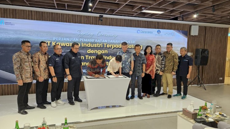 Penandatanganan Perjanjian Pemanfaatan Tanah Industri (PPTI) oleh PT Wanxinda Green Travel Industry Development dan PT Wanxinda Batang Industry Land Investment di Menara Danareksa, Jakarta, pada Selasa 21 November 2023.