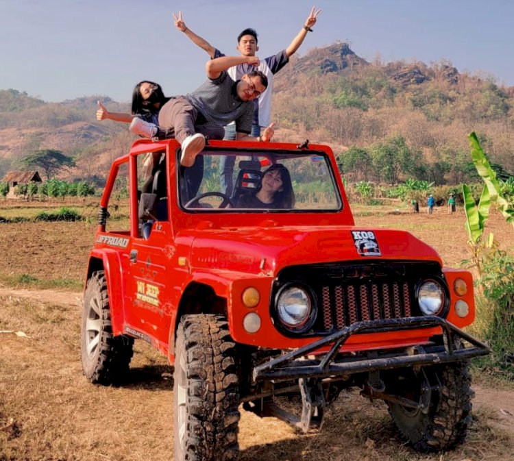 Wisata desa Jangglengan Jeep off-road dan wisata kano. 