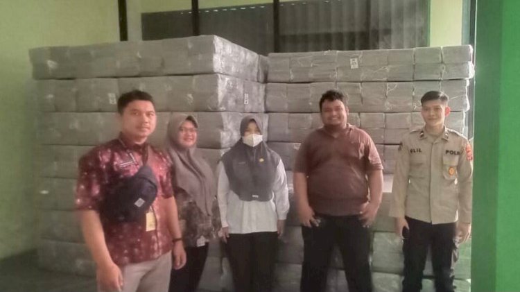 Logistik untuk Pemilu 2024 terdistribusi di gudang IPHI Demak, Sabtu (25/11). RMOL Jateng