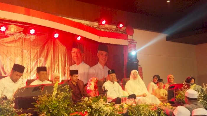 Shalawat kebangsaan bersama Habib Zaidan di Karanganyar, Senin (27/11) malam.