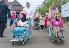 Pj Bupati Batang Terharu Lihat Anak Istimewa Berkarnaval