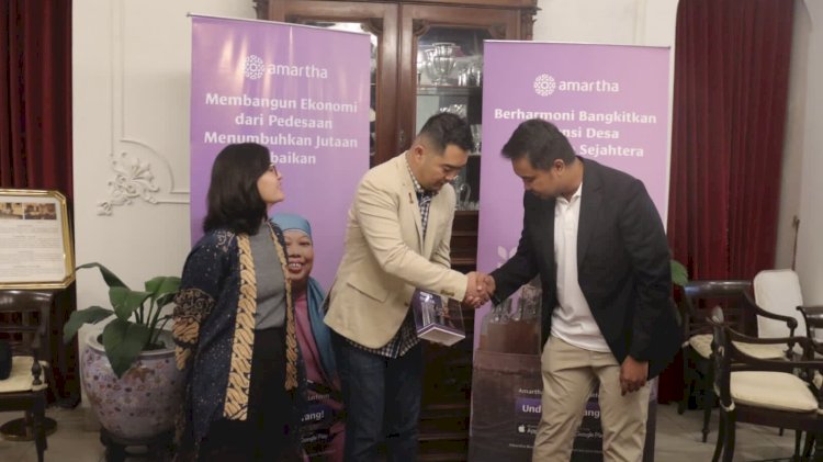 Ratu Tisha Destria, Wakil Ketua Umum PSSI, Andi Taufan Garuda Putra, founder dan CEO Amartha Mikro Fintech dan Marshal Masita, Head of Marketing Commercial FIFA WCU-17. RMOL Jateng