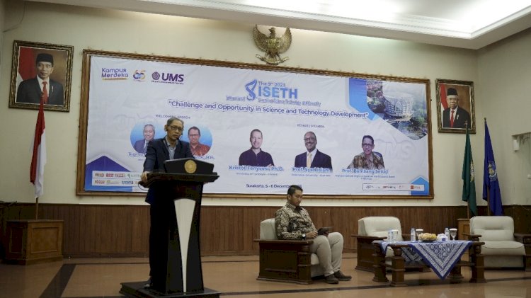 Ketua Majelis Diktilitbang PP Muhammadiyah, Prof., Dr., Bambang Setiaji dalam ISETH #9 di Auditorium Muh Djazman UMS. 
