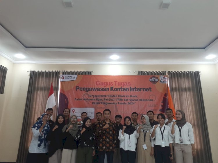 Deklarasi Relawan Patroli Cyber dalam kegiatan Gugus Tugas Pengawasan Konten Internet yang digelar oleh Bawaslu Purbalingga. Foto : Prayitno
