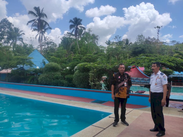 Kepala Dinas Pemuda Olahraga dan Pariwisata Purbalingga, Ir Prayitno, M.Si melakukan pemantauan destinasi wisata di Bukateja dan Kejobong. Foto : Prayitno