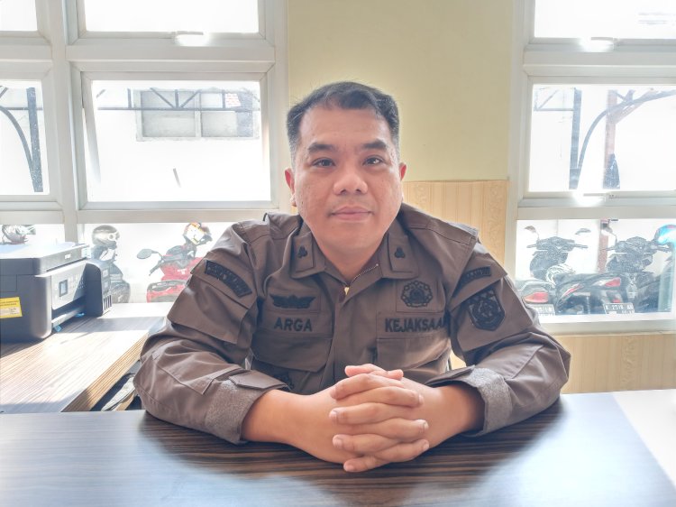 Kasi Intel Kejari Kudus, Arga Maramba.