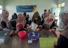 Jelang Lebaran, 16 Warga Batang Diberi Kursus Gratis Bikin Kue