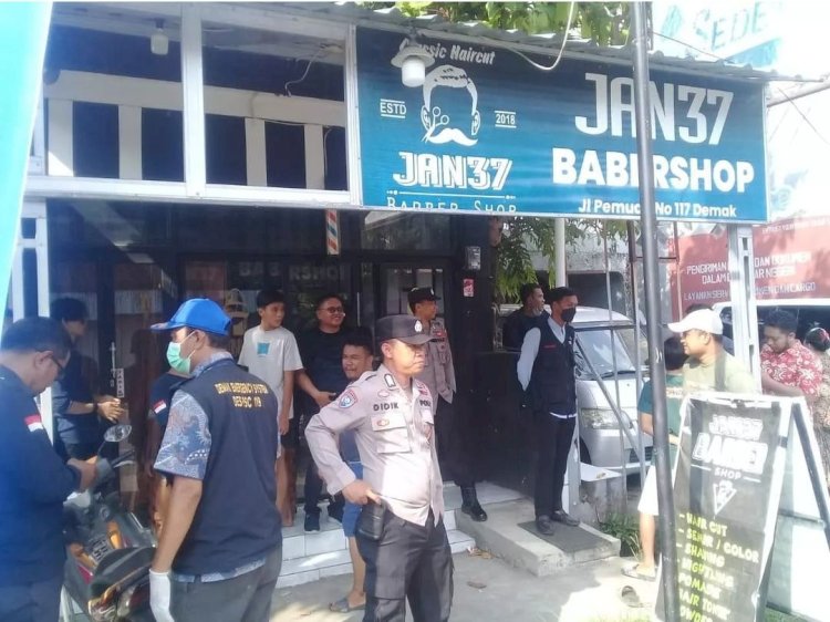 Lokasi TKP pembunuhan MAM tempat pangkas rambut, Barbershop Jan37. Foto : Nungki S