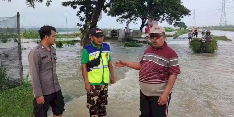 Wilayah terparah Dusun Ngruwing Desa Ngambakrejo Tanggungharjo Grobogan, ketinggian air mencapai 1,2 meter. RMOL Jateng 