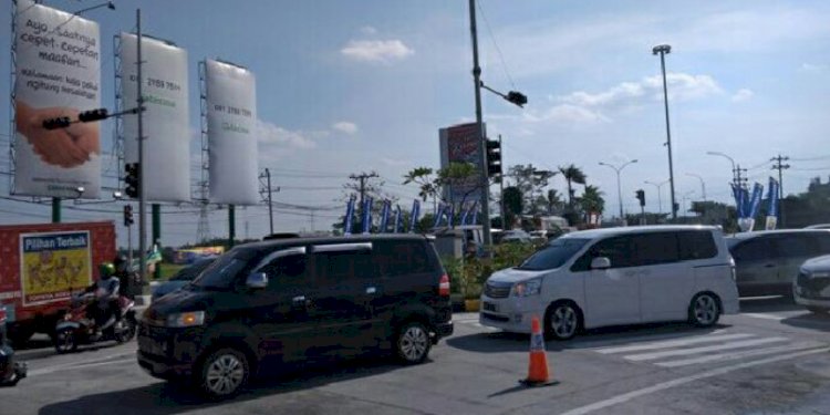 pintu tol Ngasem Colomadu Karanganyar. RMOL Jateng