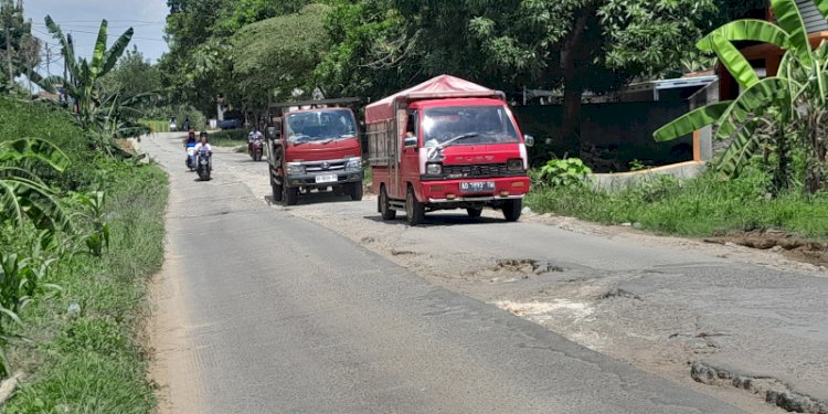 Kondisi jalan Karangrayung-Gadoh memprihatinkan, Selasa (9/1). RMOL Jateng